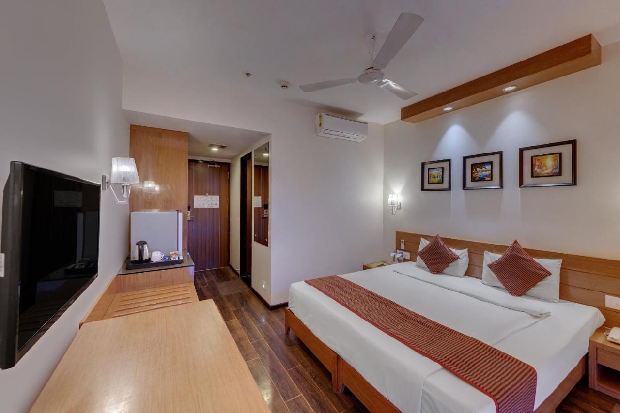 Hotel Grand Fortune Ichalkaranji Exterior foto